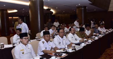 Sekda Bengkalis Hadiri Rapat Forum Koordinasi Pimpinan Daerah Provinsi Riau Tahun 2019 4
