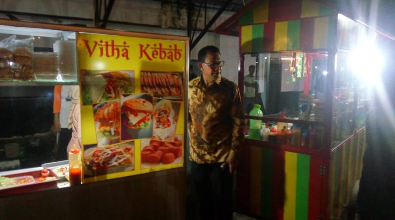 Bupati Resmi Buka Wisata Bagan Kuliner Disamping Kantor DPRD Rohil 19