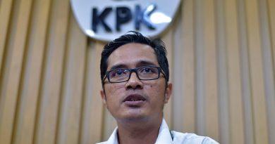 KPK Akan Umumkan Tersangka Baru Kasus Korupsi di MA dan Kemenag 5