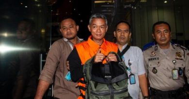 Terhitung 17 Januari Komisioner KPU Wahyu Setiawan Resmi Dipecat 4