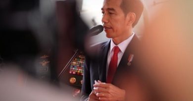 Jokowi Persilakan Masyarakat Kritik RUU Cipta Kerja Sebelum Disahkan 4