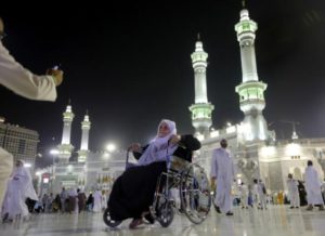 Rampung Disterilkan, Arab Saudi Siap Buka Kembali 90 Ribu Masjid Mulai Hari Minggu Besok 2