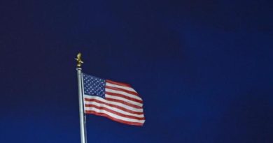 AS Kibarkan Bendera Setengah Tiang selama 3 Hari untuk Korban Wabah Corona 6