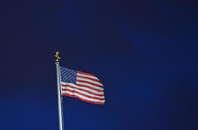 AS Kibarkan Bendera Setengah Tiang selama 3 Hari untuk Korban Wabah Corona 1