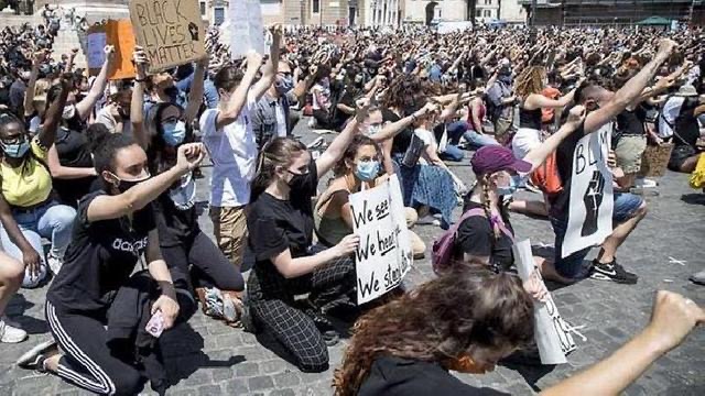 Eropa Diguncang Unjuk Rasa Besar Tuntut Hapus Rasisme 1