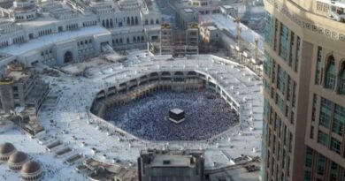 Arab Saudi Terbitkan Protokol Kesehatan Haji, Tahun Ini Jemaah Dilarang Sentuh Kakbah 4