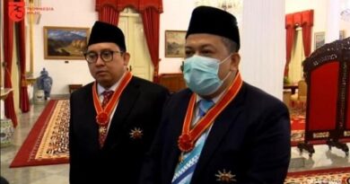 100 Dokter Meninggal karena Covid, Fahri Minta Jokowi Berbuat Sesuatu 4