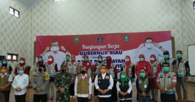 Gubri Riau Beserta Rombongan Kunker Rangka Rapat Percepatan Penanganan Covid-19 di Mandau 5