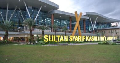 Meski Zona Merah Pandemi Covid-19, Masyarakat Liburan Keluar Riau Via Bandara SSK II Meningkat 5