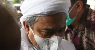 Upaya Perlawanan Habib Rizieq Kandas, Kasus Segera Masuk Pengadilan 5