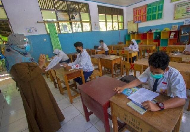 Kasus Covid-19 Masih Berpotensi Melonjak, Pekanbaru hanya Izinkan 123 Sekolah Terapkan PTM 1