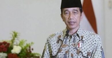 Jokowi Teken Perpres No 14 Tahun 2021, Orang yang Cacat atau Meninggal Usai Divaksin Dapat Santunan 4