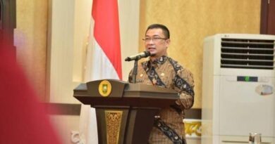 Asisten III Setdaprov Riau Ajak OPD Dorong Keterbukaan Informasi 5