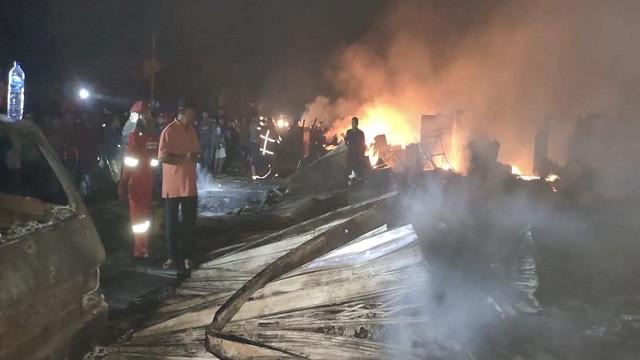 52 Ruko dan 7 Kios di Pasar SP1 Kampar Riau Terbakar, 2 Warga Meninggal 13