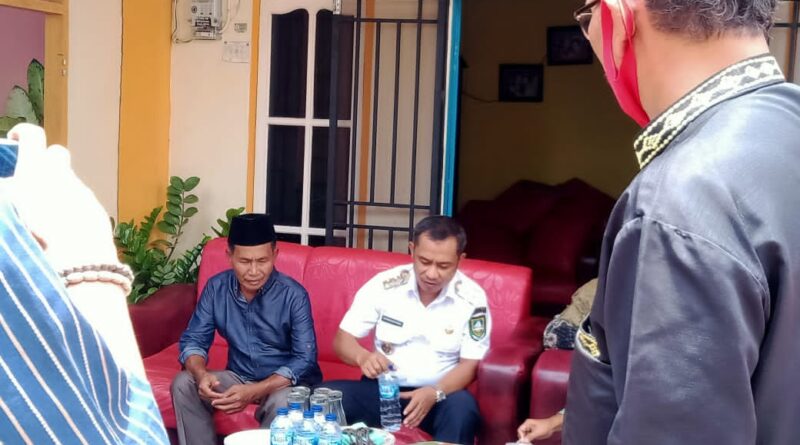 Wakil Bupati Bengkalis H.Bagus Santoso Hadiri Acara Aqiqah di Rumah Datuk H.Ispandi Ketua LAMR Kec.Bukit Batu 1