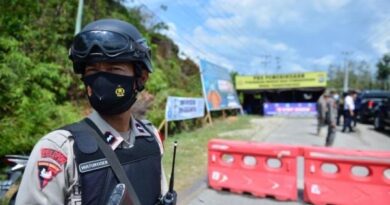 618 Kendaraan Putar Balik di Lima Pos Penyekatan Mudik Perbatasan Riau 4