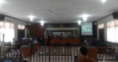 Eks Sekda Riau Dituntut 7,5 Tahun Bui Terkait Dugaan Korupsi Rp 1,8 M 5