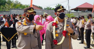 AKBP Taufiq Lukman Nurhidayat SIK MH Pada Upacara Welcome And Farawell Parade Sedih Hingga Teteskan Air mata 4