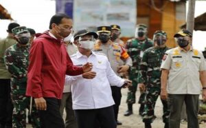 Kepada Presiden Jokowi, Bagus Santoso Minta Penuhi Infrastruktur Jalan di Bengkalis 2
