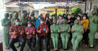 Bakti Sosial Persatuan Istri Tentara KCK Cabang LXXVI Kodim 0321 Rohil Berikan Motivasi ke Lapas Wanita Bagansiapiapi 6