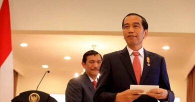 Sikapi Putusan MK, Jokowi Pastikan UU Cipta Kerja Tetap Berlaku 5