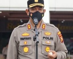 Kapolres Rohul Pimpin Apel Pergeseran Pasukan PAM Pilkades Serentak Tahun 2021 4