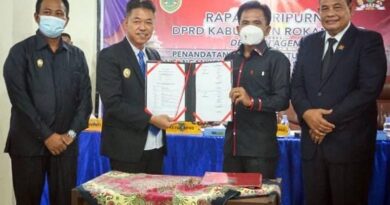 Bupati dan DPRD Rohil Teken Nota Kesepakatan KUA PPAS APBD 2022 4