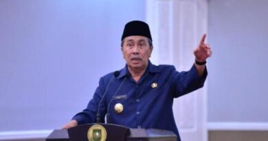 Gubernur Minta Kadisdik Riau Segera Tinjau Sekolah-sekolah di Daerah 5