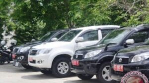 Gubernur Riau Larang Kendaraan Dinas Beroperasi Saat Nataru 2