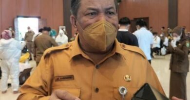 Pemprov Riau akan Sanksi Pegawai yang Tak Vaksin Dosis Lengkap 6