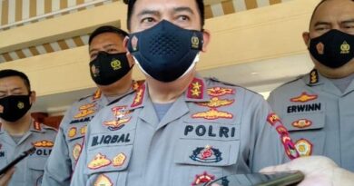 Kapolda Riau Minta Bupati dan Wali Kota Turun ke Lapangan untuk Percepar Vaksinasi 6