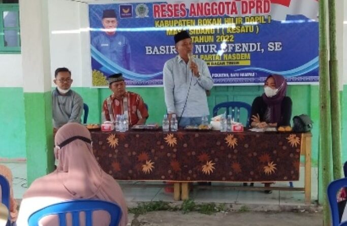 Wakil Ketua DPRD Rohil, Basirun Nur Efendi Jemput Aspirasi Masyarakat Jalan Selamat 1
