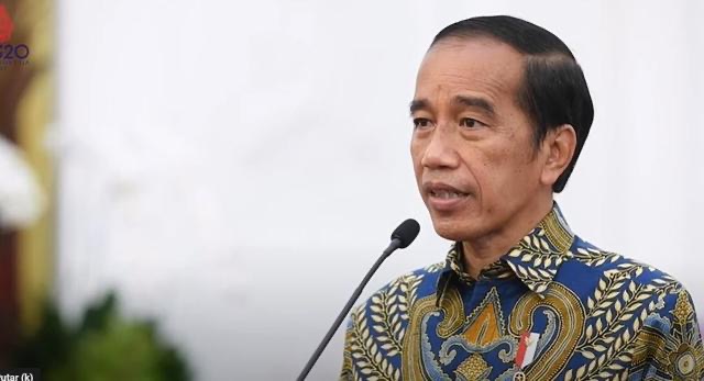 Sah! THR PNS dan Gaji ke-13 Cair, Jokowi Kasih Bonus 50% 1