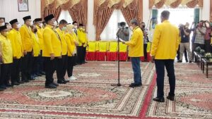 Gubernur Riau Syamsuar MSi Melantik Pengurus DPD II Partai Golkar Kabupaten Rohil 2