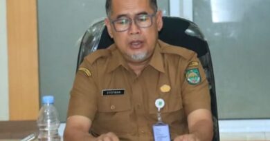 Komisi IV DPRD Kabupaten Rokan Hulu menggelar Rapat Dengar Pendapat dengan Diskominfo 4