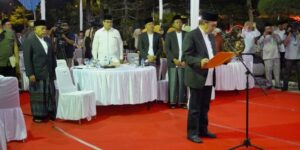 Gubernur Riau Beserta Bupati Rohil Melepas Peserta Pawai Ta'aruf MTQ Riau Ke - XL di Bagansiapiapi 4
